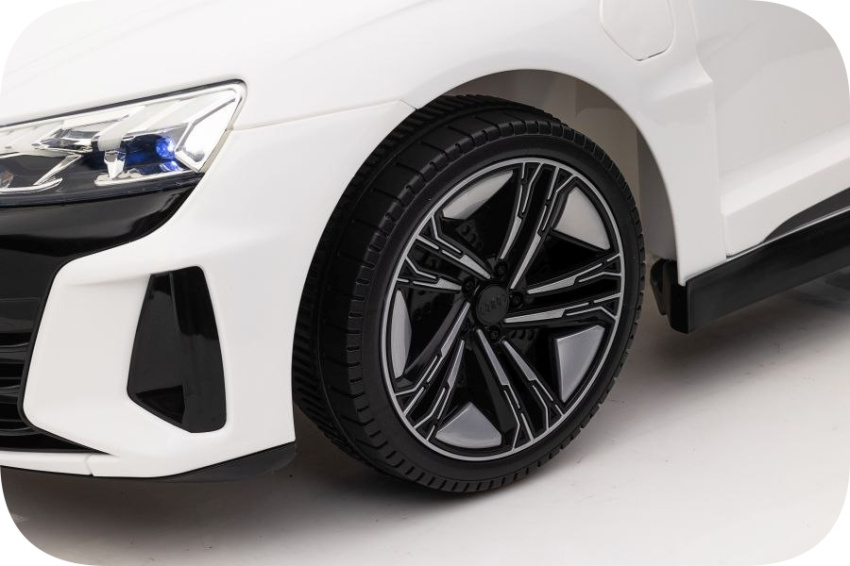 Autko Na Akumulator Audi E-Tron GT Biały 4x4 Koła Eva